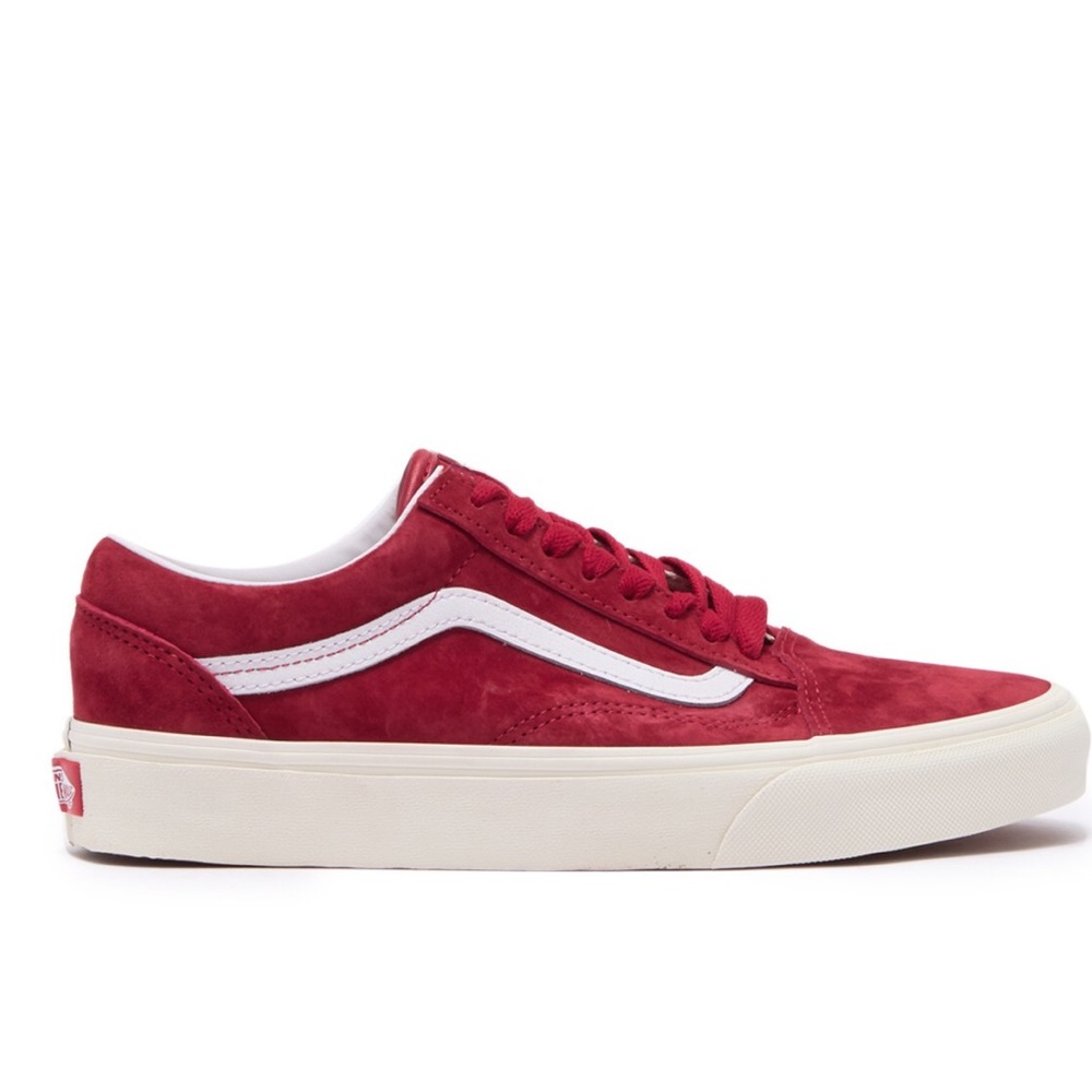 NEW IN BOX Red Suede Vans Old Skool Sneakers